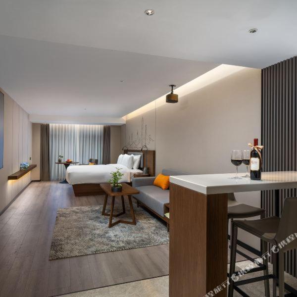 Urcove By Hyatt Futian Cbd Hotel Shenzhen Exterior foto